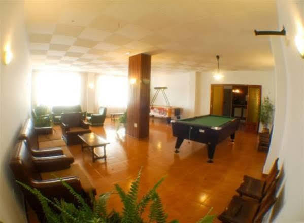 Hostal Residencia Nicolau Сан-Антонио-Абад Экстерьер фото